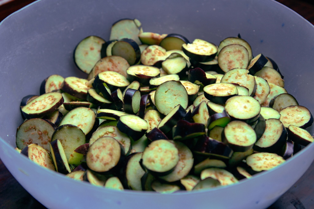 a bowl of courgette slices